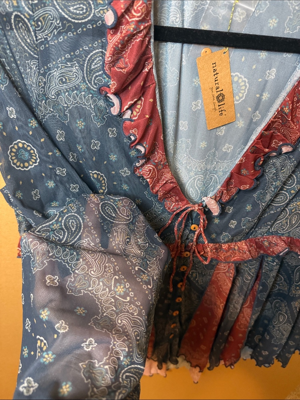 NATURAL LIFE Blue and Rust Paisley Ruffle V-Neck Tie-Front Blouse Mesh Flowy New - Picture 6 of 7